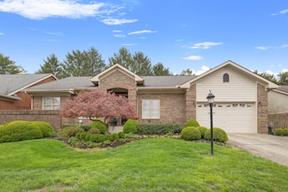 2936 Tabor Oaks Ln, Lexington, KY 40502