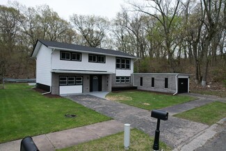 401 N Rush St, Gary, IN 46403