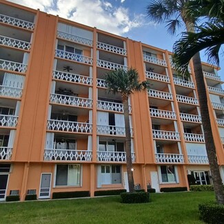 15 S Golfview Rd Unit 3030, Lake Worth, FL 33460