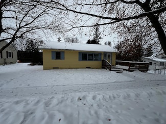 402 Hillcrest St E, Lanesboro, MN 55949