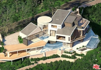 3025 Benedict Canyon Dr, Beverly Hills, CA 90210