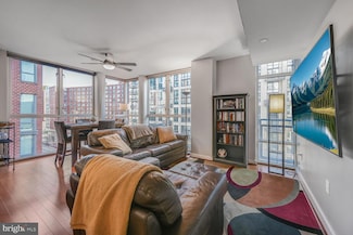 1025 1st St SE Unit 815, Washington, DC 20003