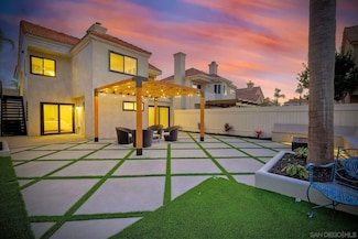 22 Aruba Bend, Coronado, CA 92118