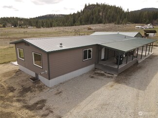 206 Aeneas Valley Rd, Tonasket, WA 98855