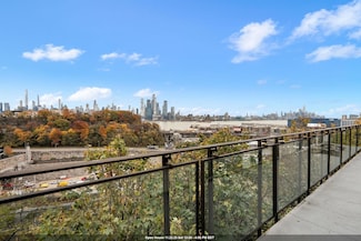 76 Hackensack Plank Rd, Weehawken, NJ 07086