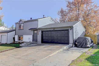 3920 S Truckee Ct, Aurora, CO 80013