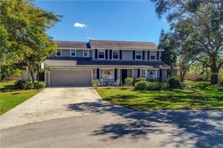 5147 Flicker Field Cir, Sarasota, FL 34231