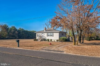 635 Main Ave, Vineland, NJ 08360