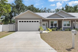 1311 W Washington St, Plant City, FL 33563