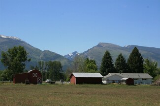 660 Old Corvallis Rd, Corvallis, MT 59828