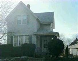 913 Wilber St, South Bend, IN 46628