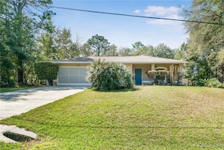 8176 N Creek Way, Citrus Springs, FL 34434