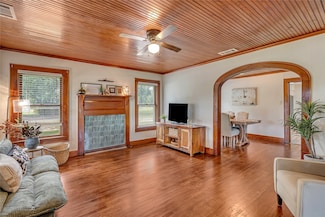 4022 Crosby Cedar Bayou Rd, Baytown, TX 77521