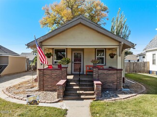 709 1st Ave W, Williston, ND 58801