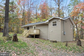 169 Oasis Ln, Gerrardstown, WV 25420