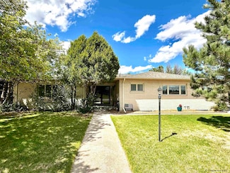 600 Manor Ln, Cheyenne, WY 82009