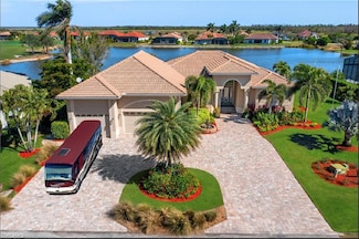 18018 Broadview Dr, Naples, FL 34114