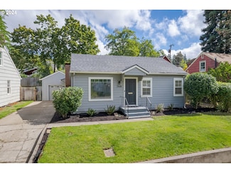 2435 Nixon St, Eugene, OR 97403