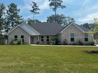 200 Wilsons Creek Bend, Bonaire, GA 31005