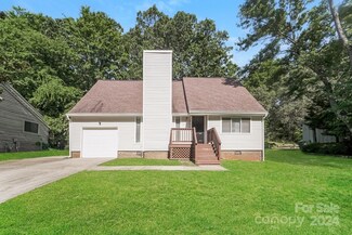 213 Oak Creek Dr, Charlotte, NC 28270