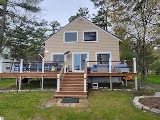 197 Iosco Beach Rd, East Tawas, MI 48730