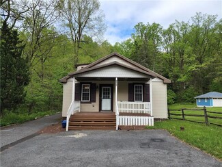 2705 S Pike Ave, Allentown, PA 18103