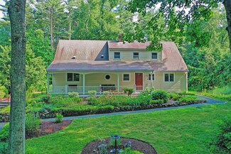 32 Water St, Foxboro, MA 02035