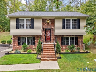 26315 Hill Rd, Ruther Glen, VA 22546