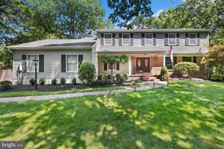 8 Wethersfield Dr, Medford, NJ 08055