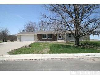 505 3rd Ave NW, Lonsdale, MN 55046