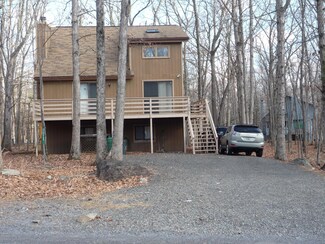 120 Sandlewood Dr, East Stroudsburg, PA 18301