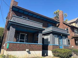 4237 Vine St, Cincinnati, OH 45217