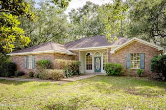 8113 Barron Rd, Moss Point, MS 39562