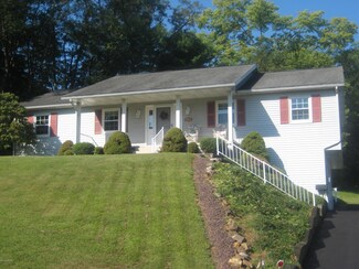 352 Forrest St, Williamsport, PA 17702