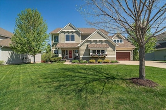 5514 Edgewater Dr, Savage, MN 55378