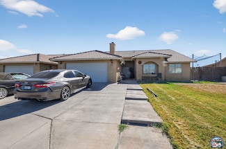 296 Winchester Ln, Imperial, CA 92251