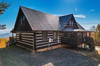 2270 Windswept View Way, Sevierville, TN 37876