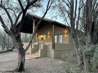 112 Three R Ave, Patagonia, AZ 85624