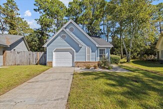 3042 Yorktown Cir, Fort Walton Beach, FL 32547
