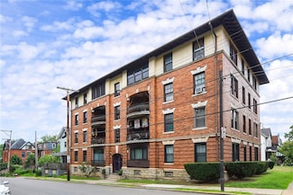 571 Coal St Unit 2, Pittsburgh, PA 15221