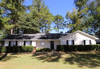 101 E Roxbury Rd, Dothan, AL 36305