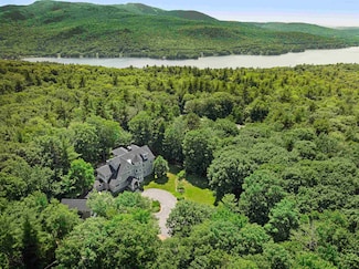 250 Rollins Rd, Newbury, NH 03255