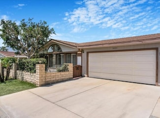 74577 Azurite Cir E, Palm Desert, CA 92260