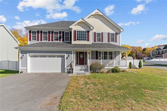 132 Theresa Marie Ave, Woonsocket, RI 02895