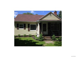24 Laurel Dr, Attica, NY 14011