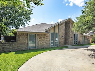 10315 Cimmaron Trail, Dallas, TX 75243