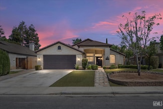 11808 Wethersfield St, Bakersfield, CA 93312