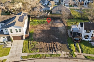 6919 Burgess St, Houston, TX 77021