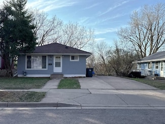 2377 Nokomis Ave, Saint Paul, MN 55119