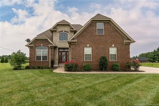 8551 Strawberry Meadows Ln, Borden, IN 47106